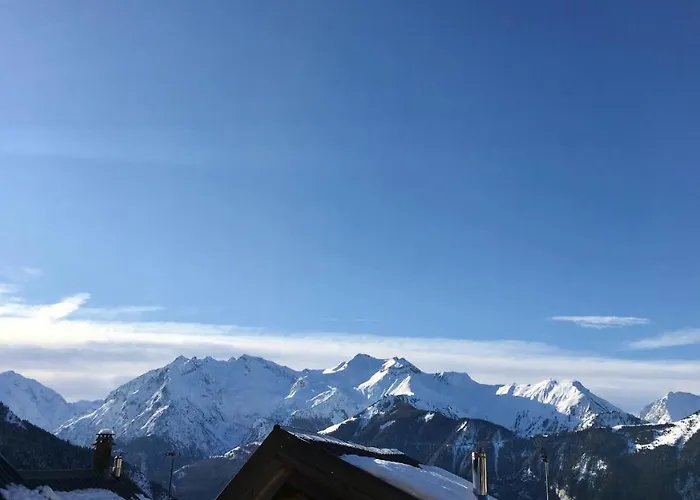 Martine シャレー